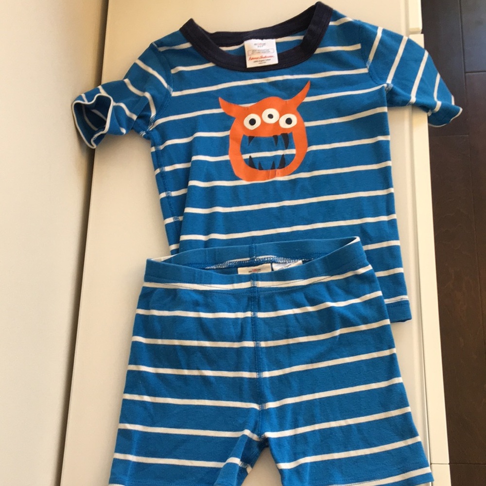 Hanna Andersson short pajamas set 120